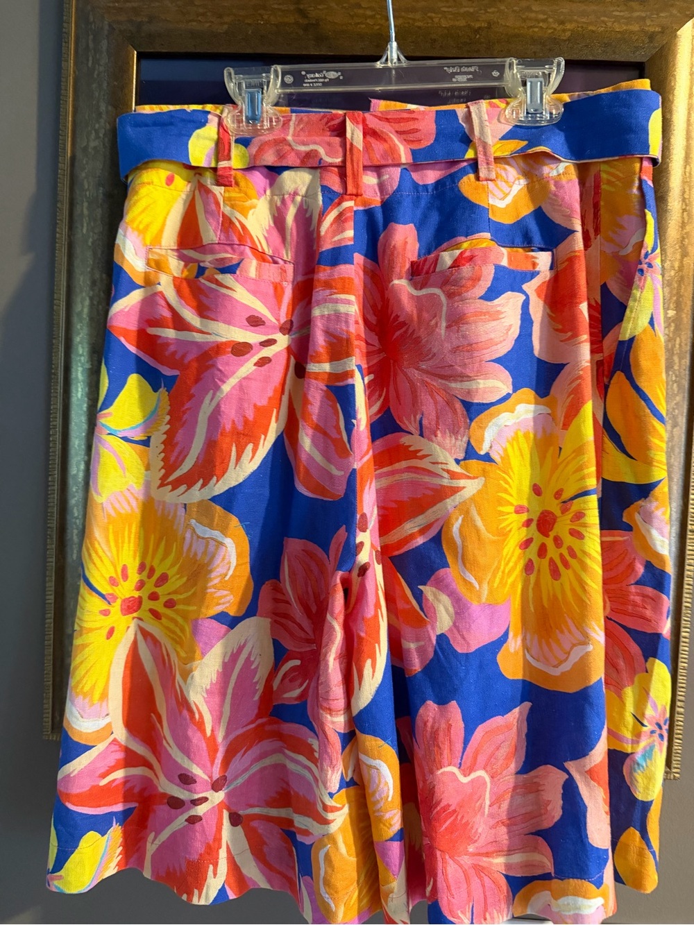 FARM Rio Anthropologie Tropical Floral Belted Pleated Shorts M NWOT - Picture 2 of 6